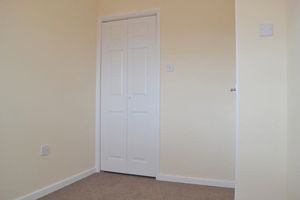 Bedroom- click for photo gallery